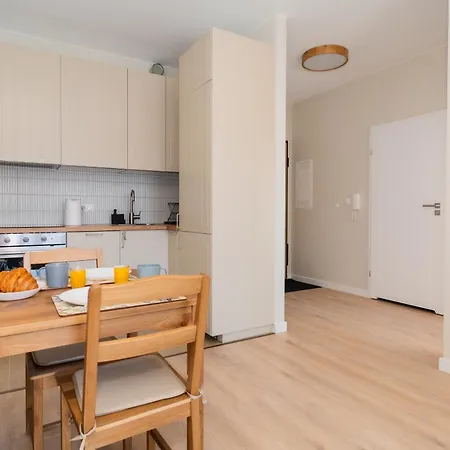 Totu Niepodleglosci 736 Portal Blue Daire *
